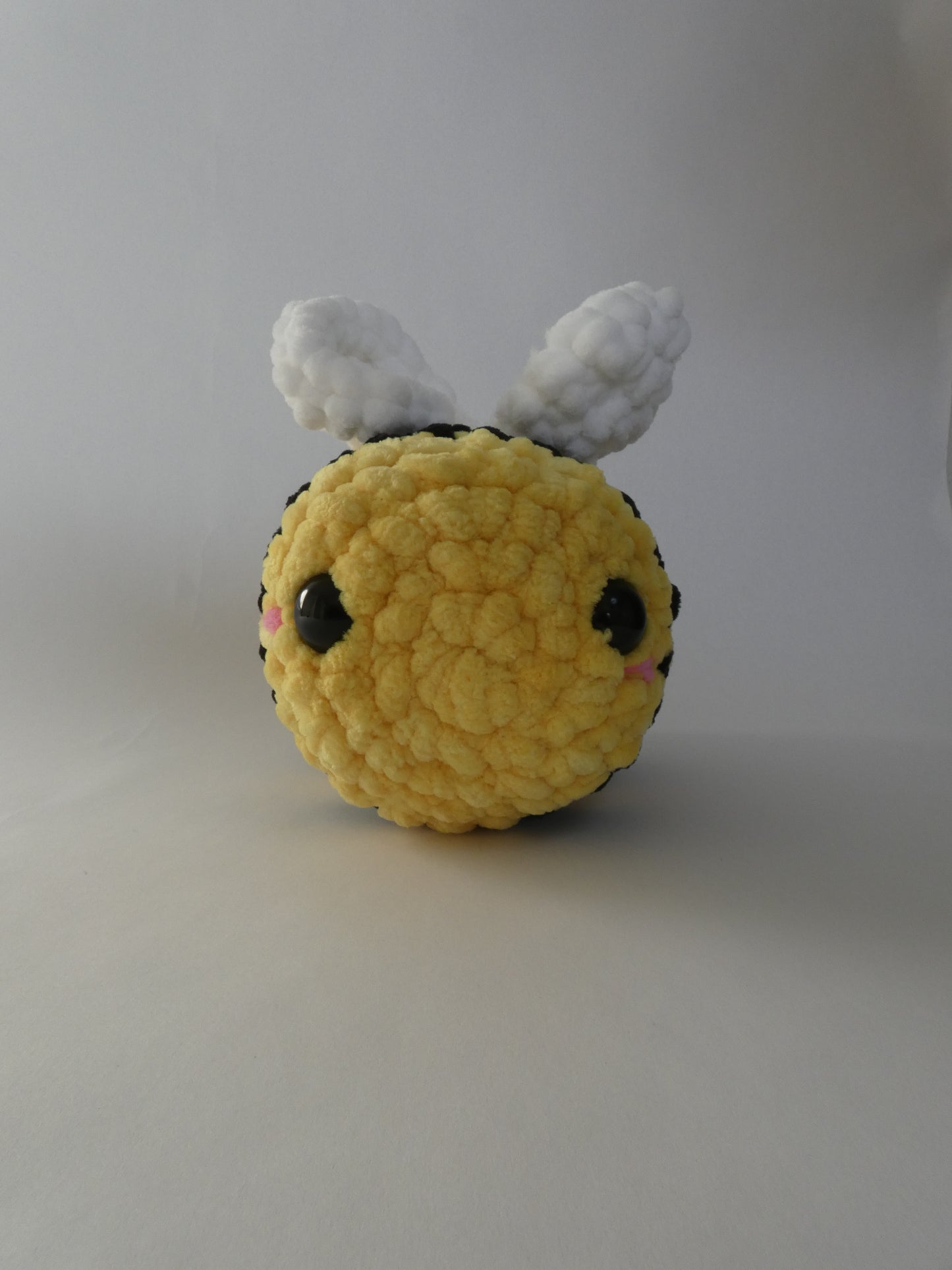 Bee Large